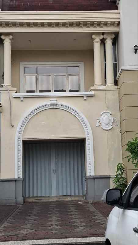 ruko wisata bukit mas hadap selatan