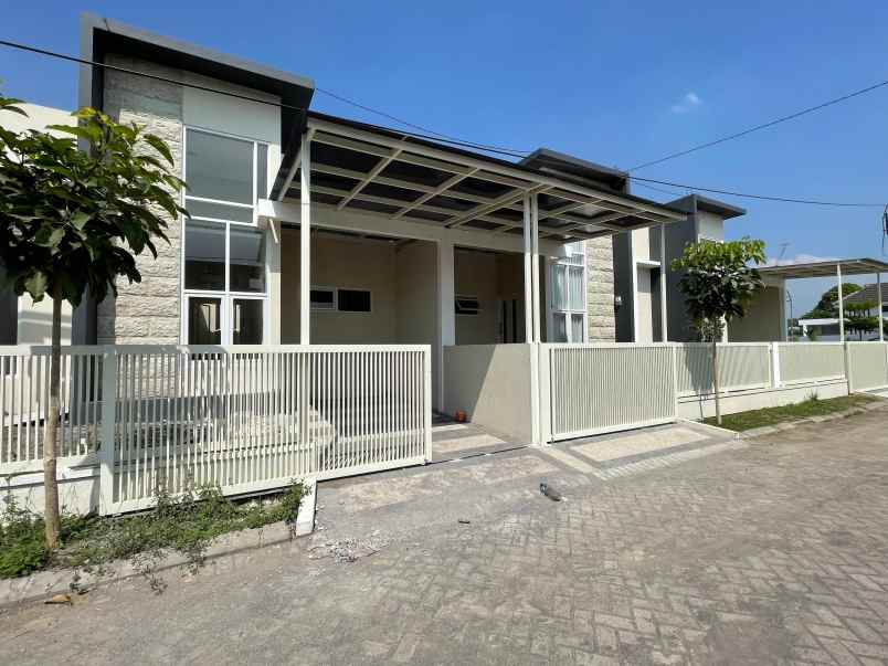 rumah 1 lantai tanpa dp free smartlock sisa 2 unit