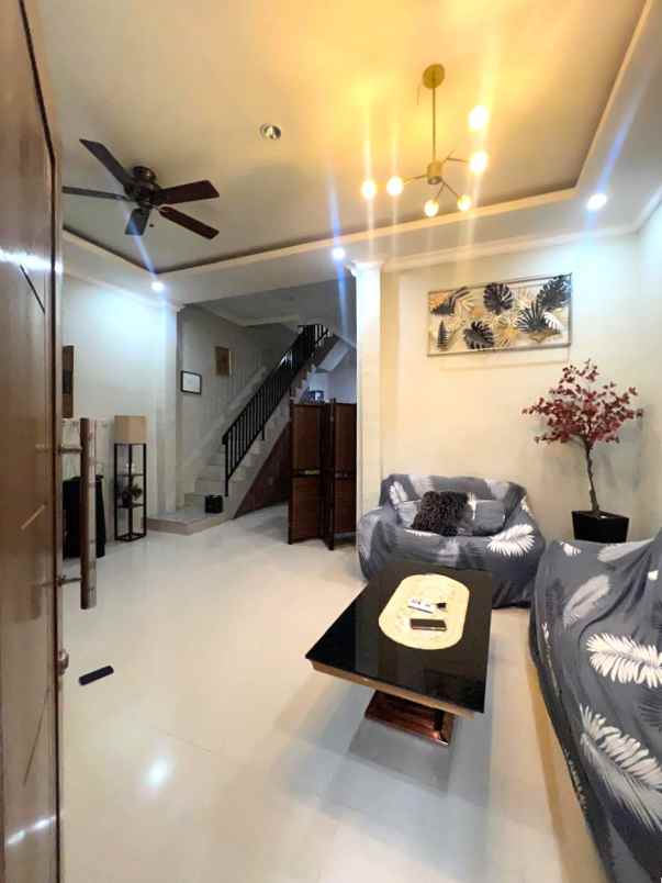 rumah 2 lantai 6x16 96m type 3kt medan satria bekasi