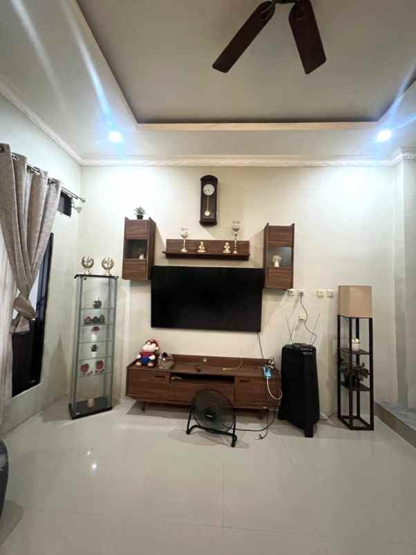 rumah 2 lantai 6x16 96m type 3kt medan satria bekasi