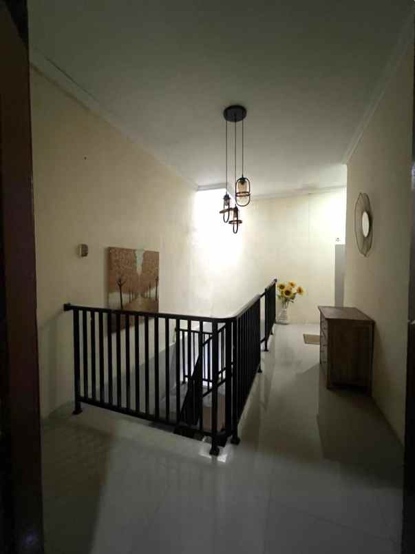 rumah 2 lantai 6x16 96m type 3kt medan satria bekasi