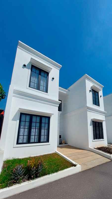 rumah 2 lantai di cibinong bogor cuma 600 jutaan