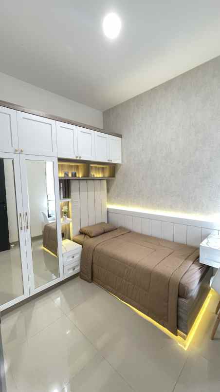 rumah 2 lantai di cibinong bogor cuma 600 jutaan