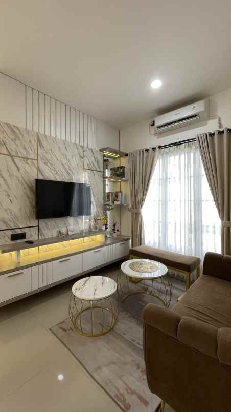 rumah 2 lantai lokasi strategis di kota bogor
