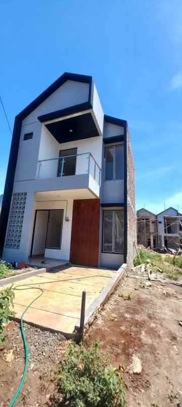 rumah 2 lantai murah area serpong tangsel 500jutaan