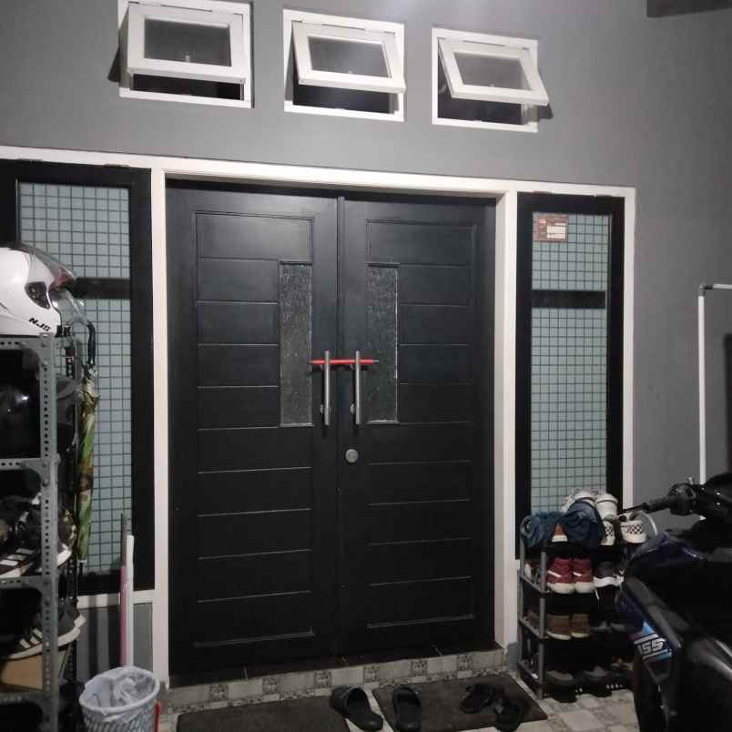 rumah 2 lantai siap huni lokasi sulfat malang