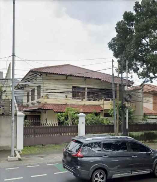 rumah asri lokasi istimewa jl tirtayasa kebayoran baru