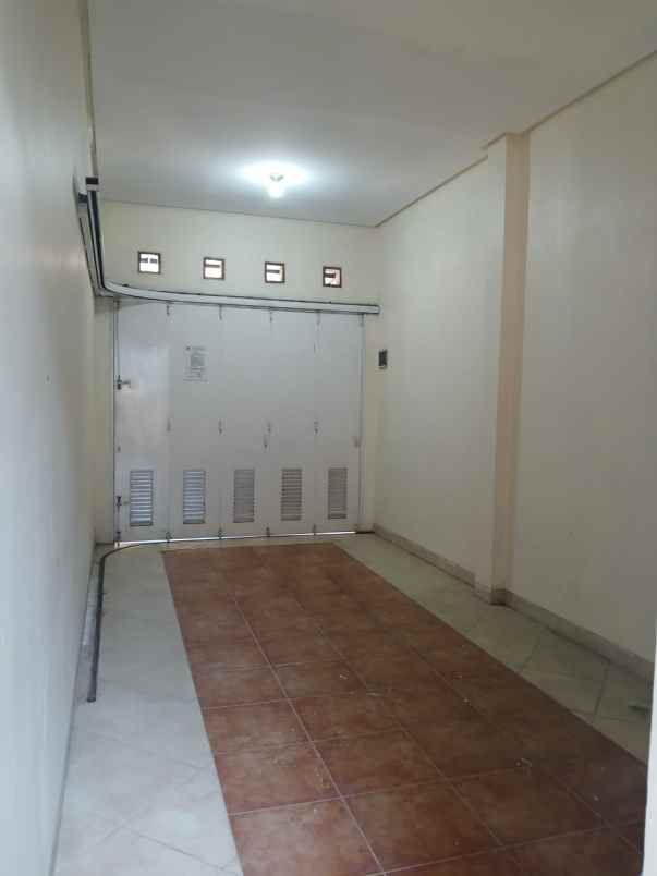 rumah bagus jl bahagia margacinta buahbatu bandung