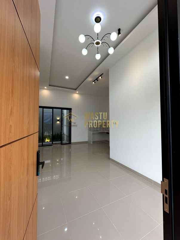 rumah baru desain modern 9 menit ke sleman city hall