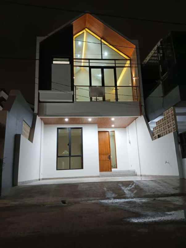 rumah baru di graha raya tangerang