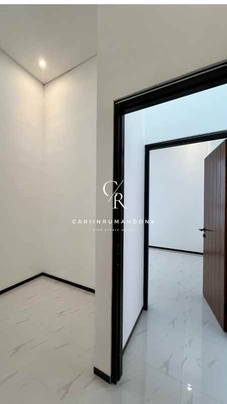 rumah baru harga santai 900jt an di surabaya timur