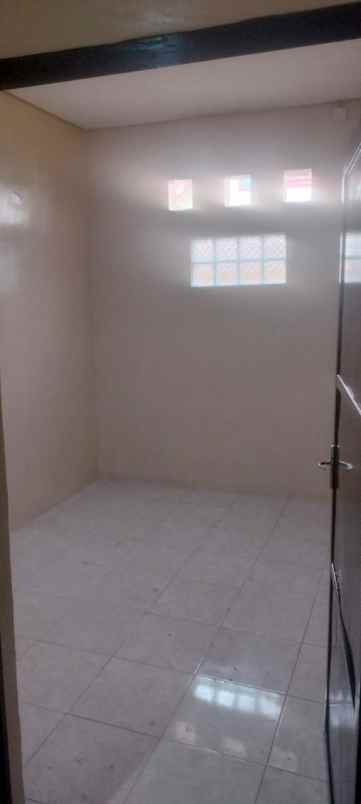 rumah baru renov bronggalan sawah carport 1 mobil