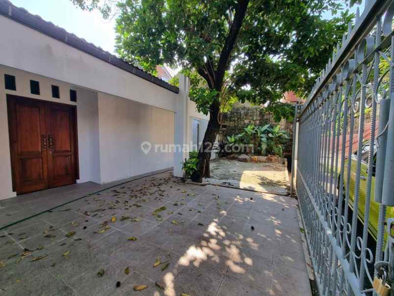 rumah baru renov dan siap huni