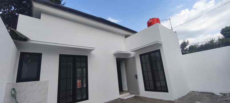 rumah baru siap huni dekat pppg kesenian jogja