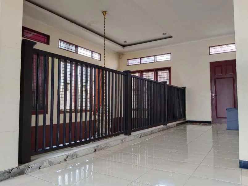 rumah besar 2 lantai kemang pratama 1 kota bekasi