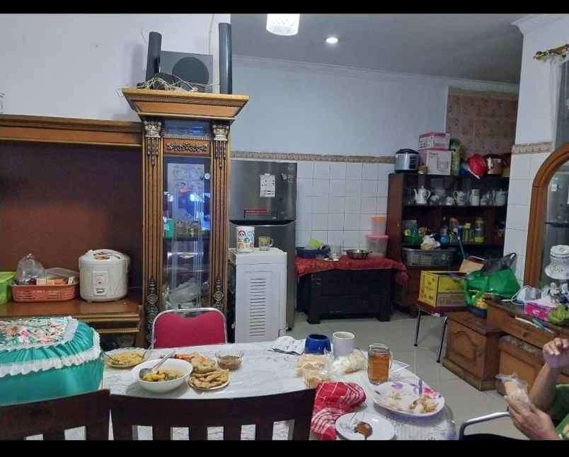 rumah cakep jual murah di komplek eramas cakung