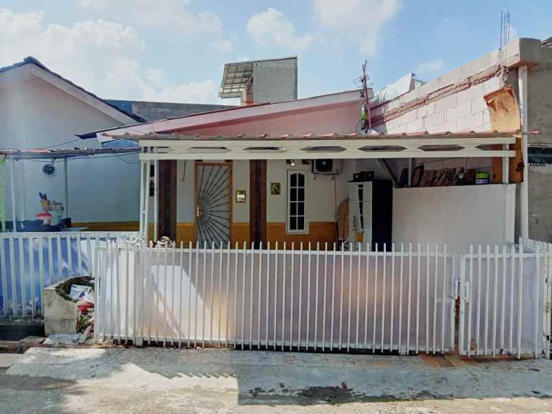 rumah cantik di citra indah jonggol