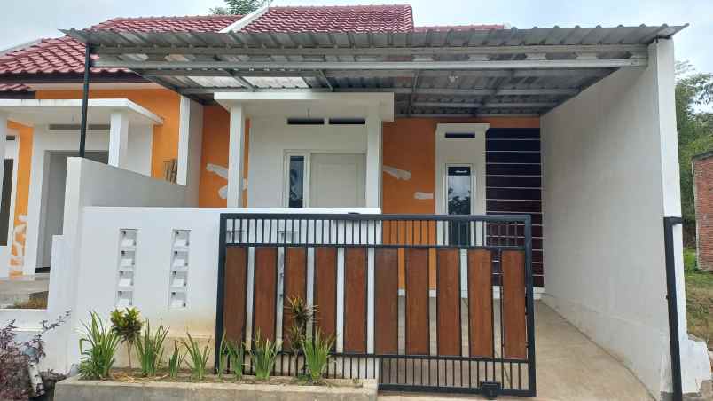 rumah cantik murah di kedungkandang malang