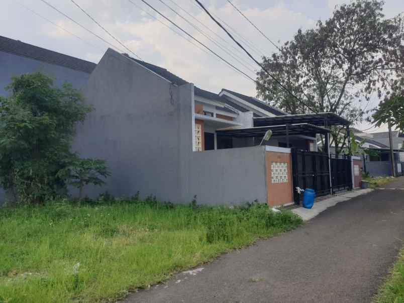 rumah cisaranten kulon