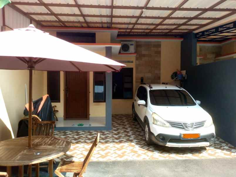 rumah cluster hook semi furnished sawangan depok