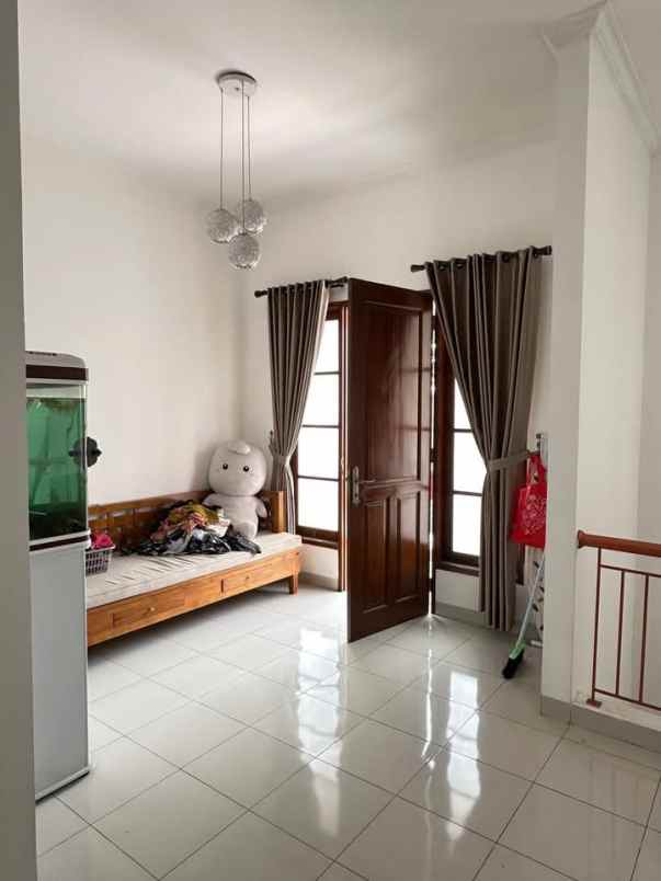 rumah depok cimanggis harjamukti cakep semi furnished