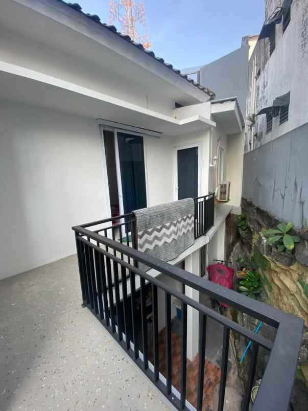 rumah depok cimanggis harjamukti cakep semi furnished