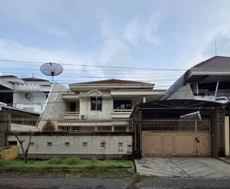 rumah dharmahusada indah strategis
