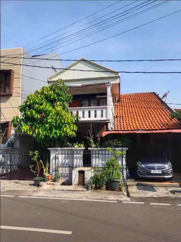 rumah di rawamangun jakarta timur