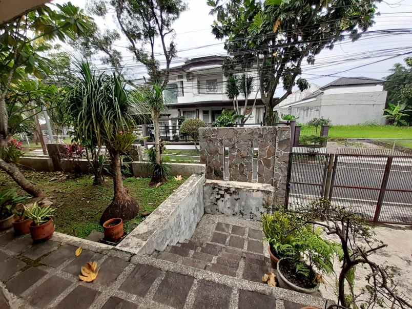 rumah dijual di cigadung