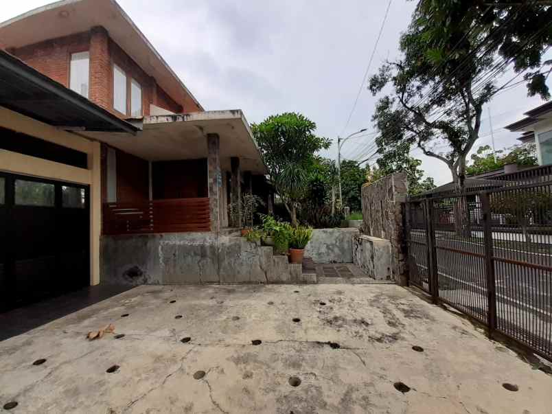 rumah dijual di cigadung