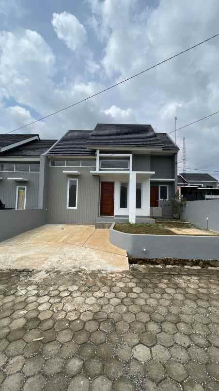 rumah dijual di purwakarta dekat fasum dan masjid