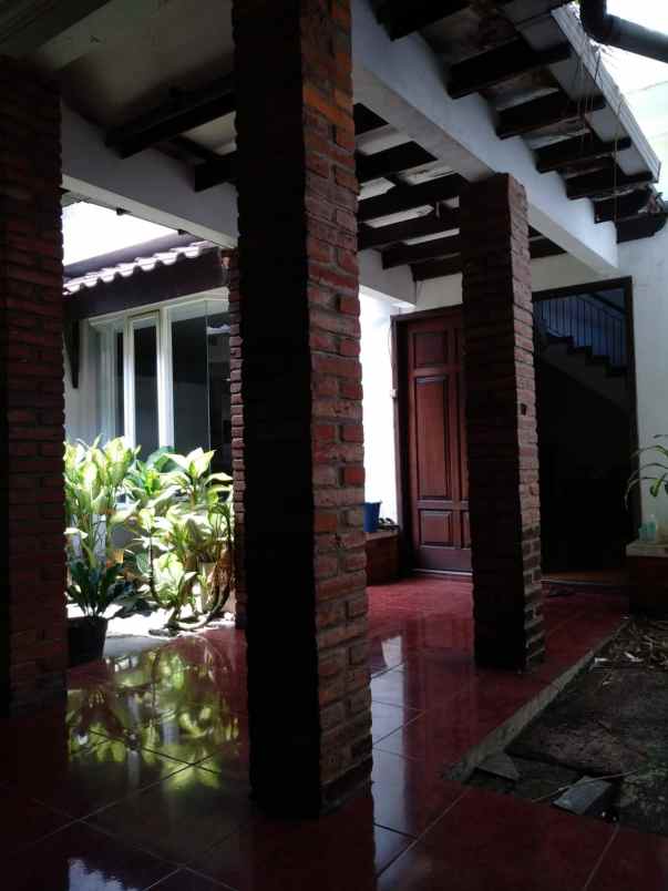 rumah dijual jalan jambi surabaya pusat