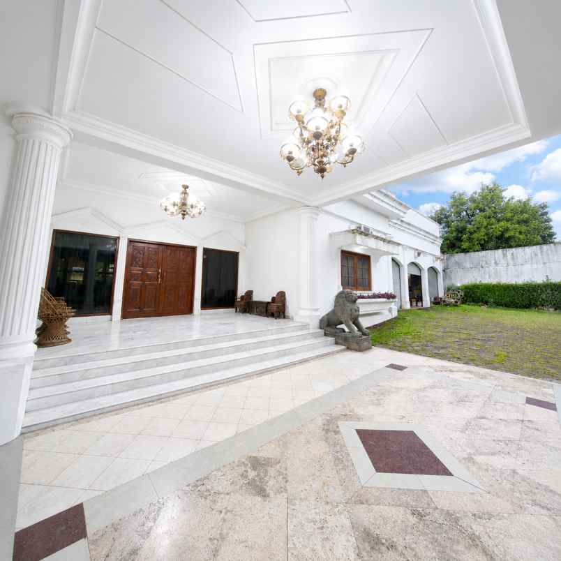 rumah disewakan di cipedak