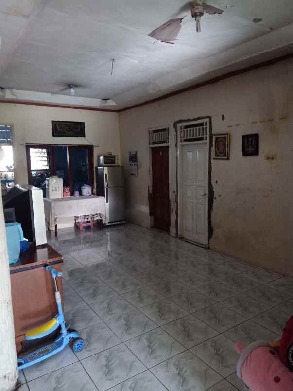 rumah jalan kebantenan jatiasih kota bekasi