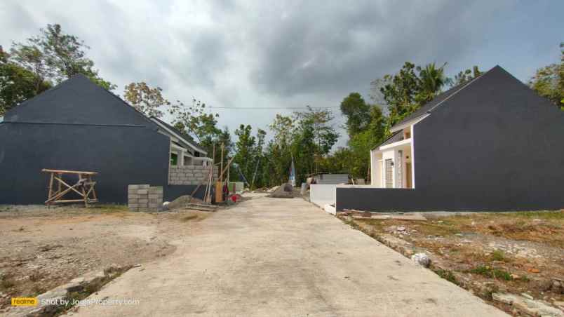 rumah jogja 300 jutaan dekat kampus umy ringroad