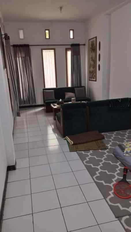 rumah komplek cibabat cimahi row jalan besar shm