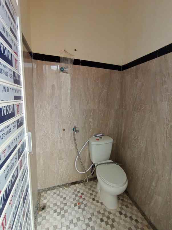 rumah konsep villa modern lokasi di kota malang