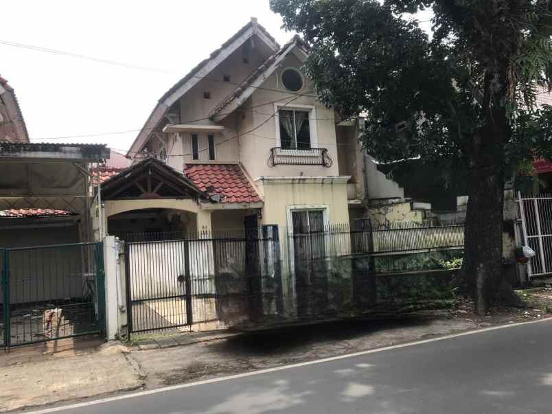 rumah lama di griyaloka sektor 1 3 bsd