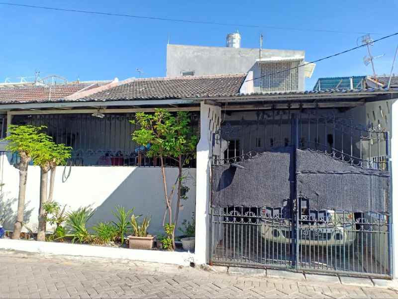 rumah lebak indah utara carport 1 mobil