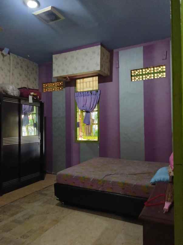 rumah luas dan nyaman jatingaleh semarang