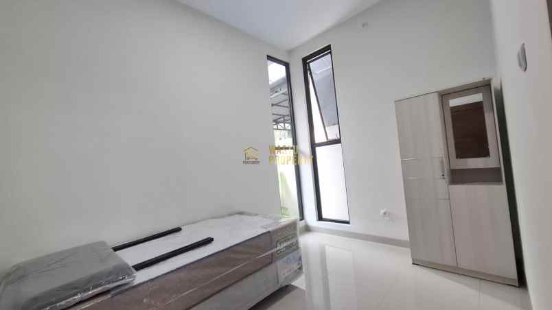 rumah mewah dekat jalan palagan km 6 di ngaglik