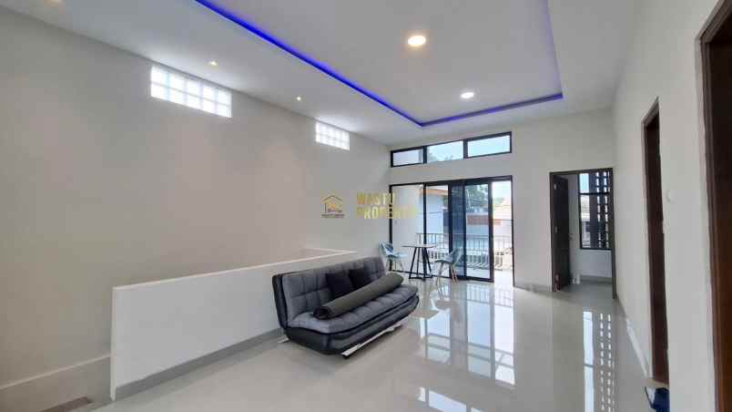 rumah mewah dekat jalan palagan km 6 di ngaglik