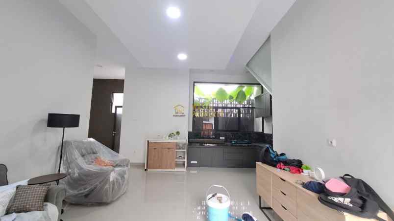 rumah mewah dekat jalan palagan km 6 di ngaglik