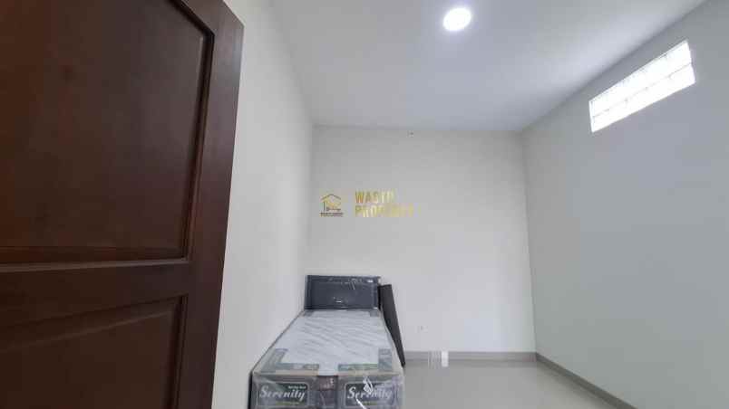 rumah mewah dekat jalan palagan km 6 di ngaglik