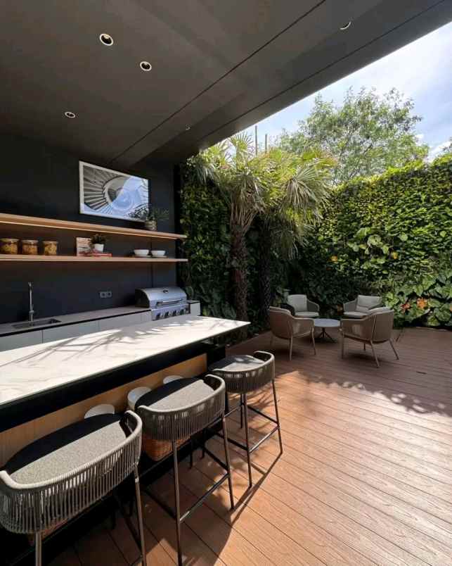 rumah mewah di pusat karawaci