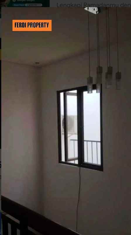 rumah minimalis 2 lantai 4 kamar raffles hills cibubur