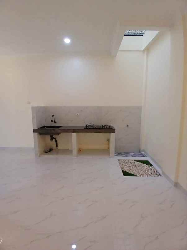 rumah minimalis cantik di perumnas beji depok utara