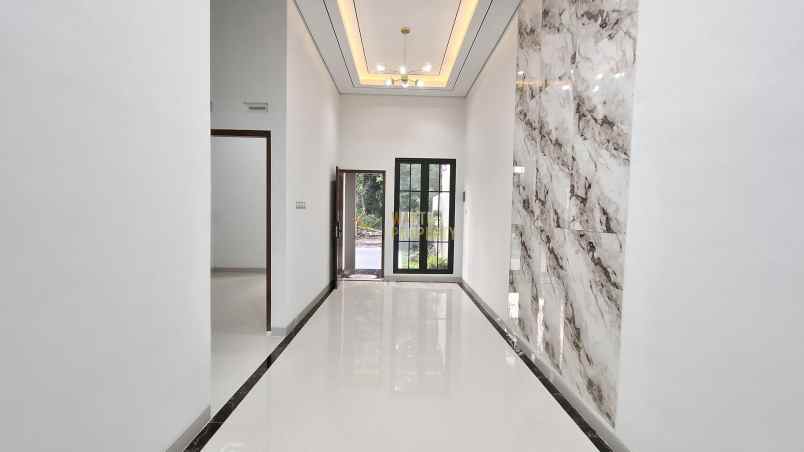 rumah minimalis siap huni 8 menit ke kampus uii jogja