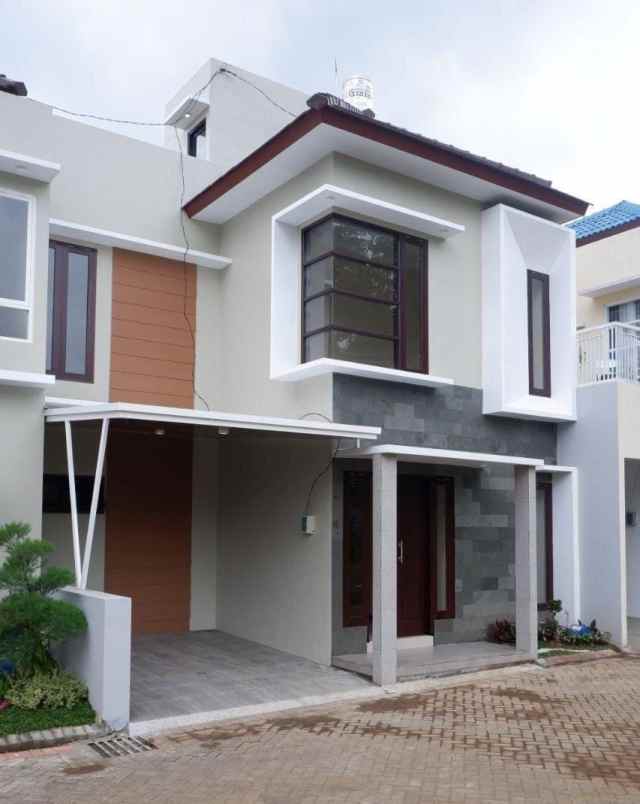 rumah modern cluster lokasi strategis di kota batu