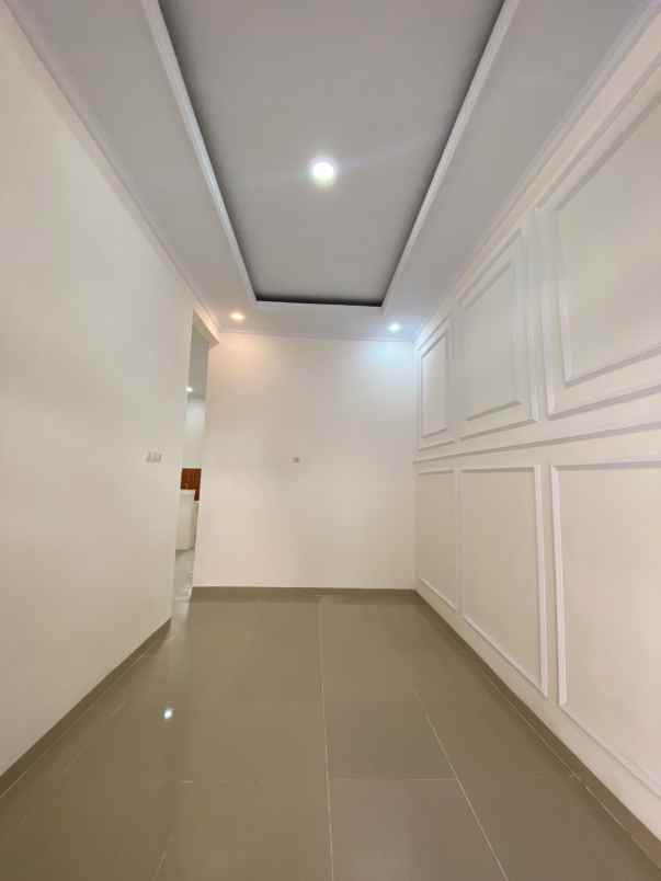 rumah modern lokasi strategis ready 3km